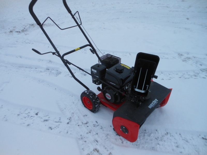 HECHT 9401 jednostupňová sněhová fréza