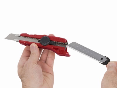 KRTH00104 - Odlamovací nůž 18 mm round