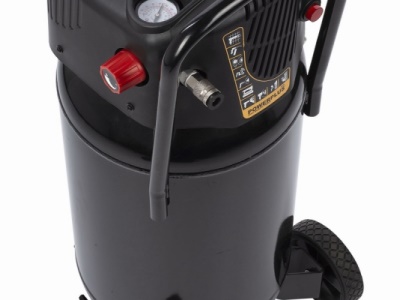 POWX1751 - Kompresor 1100W 50L  plus  9 ks přísl. bezolejový