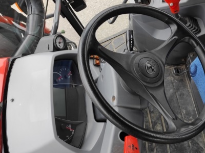 Traktor KUBOTA M5111