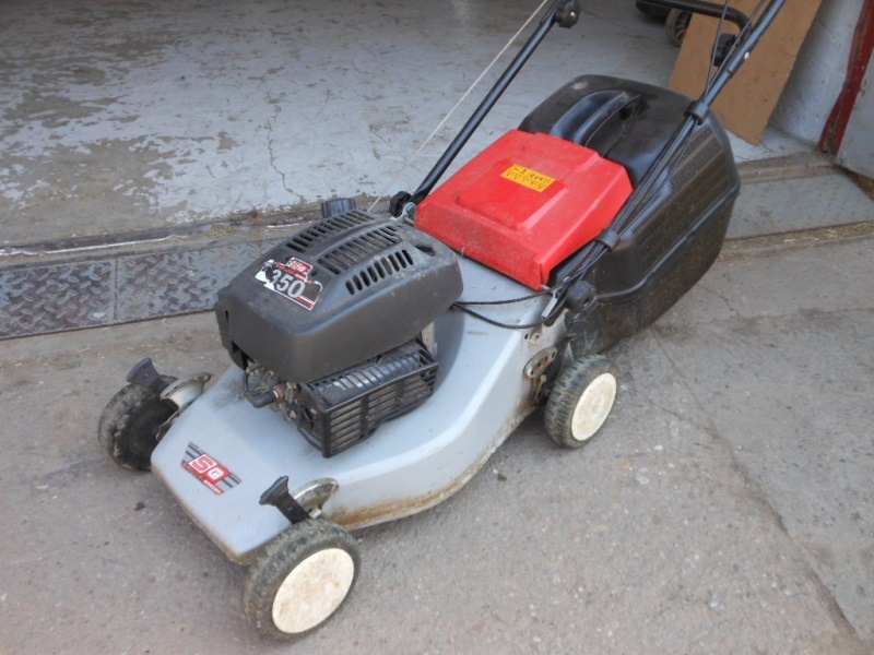 Sekačka - benzínová