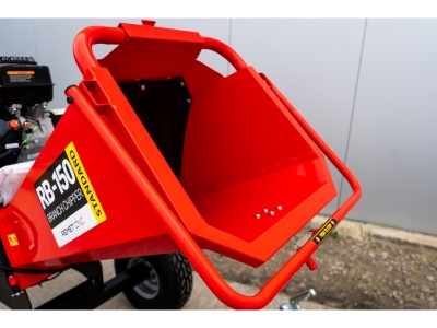 Bubnový štěpkovač se spalovacím motorem RB-150 Remet (15 HP)