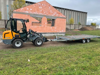 Kloubový nakladač GiANT G2500 X-TRA HD