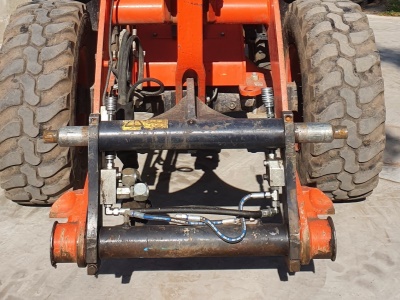 Nakladač Kubota R065