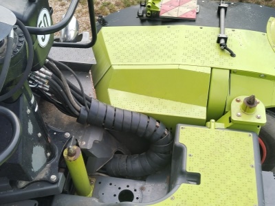Zemědělský traktor CLAAS Xerion 5000 Trac VC