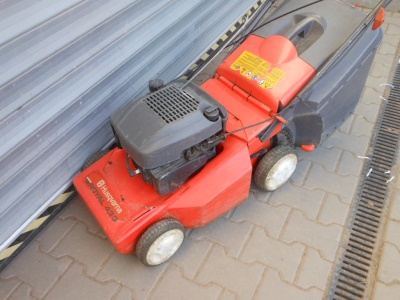 Sekačka - Husqvarna Royal 43S 