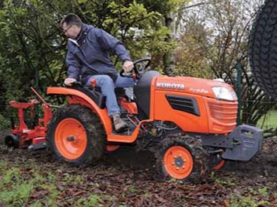 Kubota B 2420