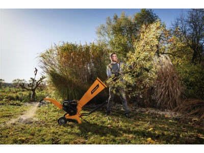 Riwall PRO RPS 7058 - drtič větví s benzinovým motorem 212 ccm