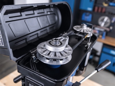 Scheppach TBM 300 Vario - stojanová vrtačka s křížovým laserem a LED osvětlením