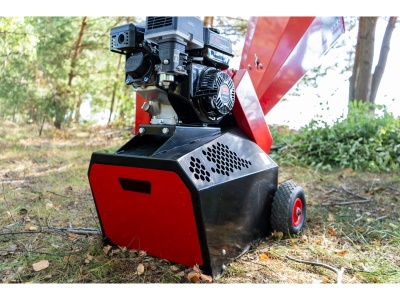 Špalíkovač se spalovacím motorem Model RS-60 Remet (7 HP)