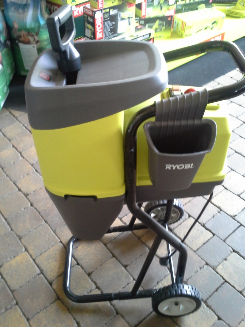 Drtič větví  RYOBI  RHS 2455  elektrický