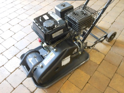 Motorová vibrační deska  -  pc 13