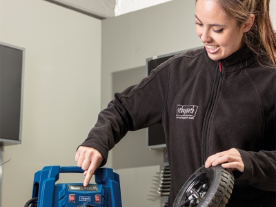 Scheppach Air Force 5 - bezolejový mobilní kompresor 8 bar na 12 V/230 V