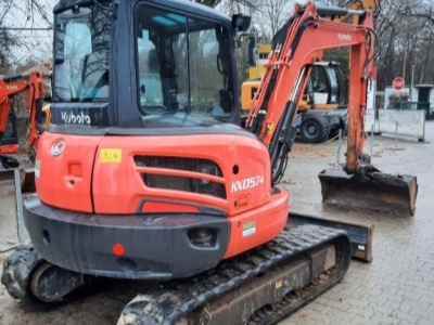 Minibagr Kubota KX 057-4