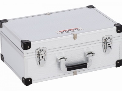 KRT640260S - Hliníkový kufr na 60CD stříbrný