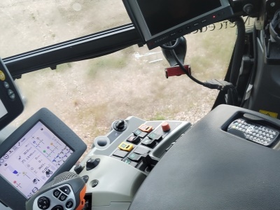 Zemědělský traktor CLAAS Xerion 5000 Trac VC