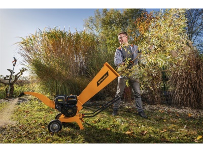 Riwall PRO RPS 7058 - drtič větví s benzinovým motorem 212 ccm