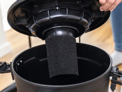 Scheppach VC 16 - průmyslový vysavač na suché / mokré vysávání 16 l