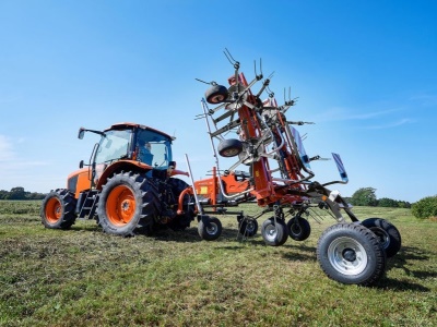 Rotační obraceč Kubota TE8500
