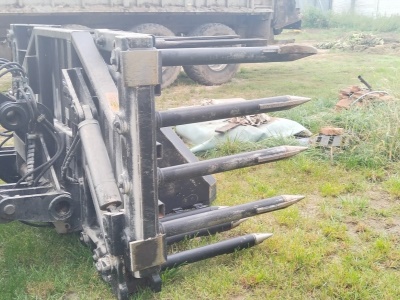 Rozhrnovací lžíce na siláž SV 5000