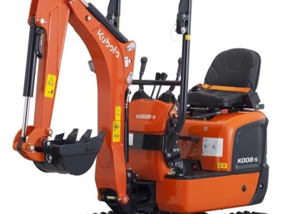 Minibagr Kubota K008-5