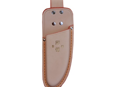 Okatsune 108 - kožené pouzdro pro nůžky 101 a 103