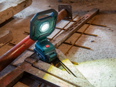 POWPB80500 - Aku LED světlo 20V (bez AKU)