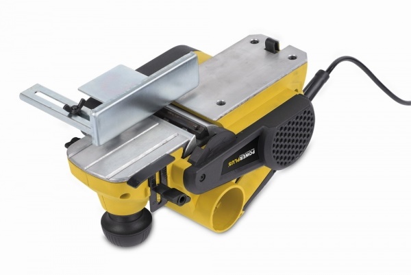 POWX1110 - Hoblík s falcem 900 W 