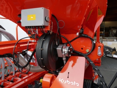 Secí stroj Kubota SD2001MP