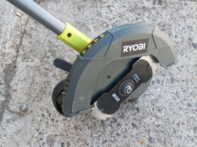 Zarovnávač okrajů Ryobi RY18EGA-0 - aku 18 V
