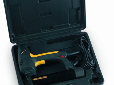 POWX138 - Elektrická sponkovačka/hřebíkovačka