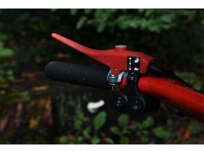 GTM GTS 1300 WDG - benzinový drtič dřeva s pojezdem