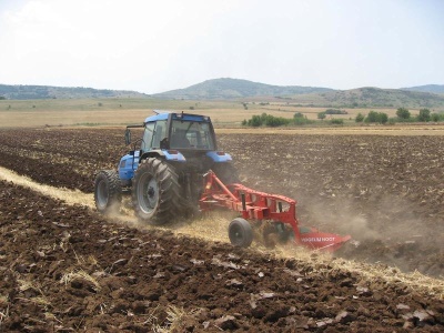 Nesený záhonový pluh - Farmer 3S L/M/MS