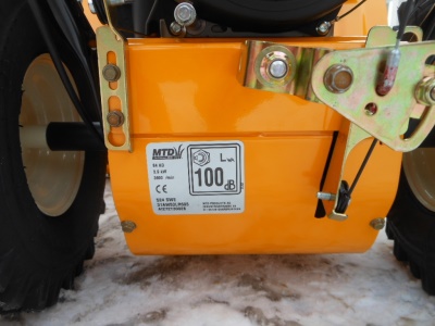 Sněžná fréza - Cub Cadet 524 SWE 