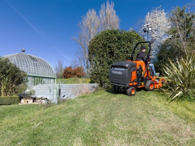 Traktorová sekačka Kubota FC2-221