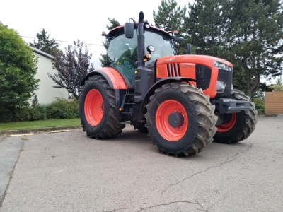 Zemědělský traktor KUBOTA M 7173 
