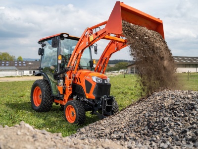 Malotraktor Kubota LX-351 Cab
