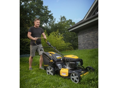 Riwall PRO RPM 5155 V PRO - multifunkční travní sekačka 4 v 1 s benzinovým motorem a variabilním pojezdem