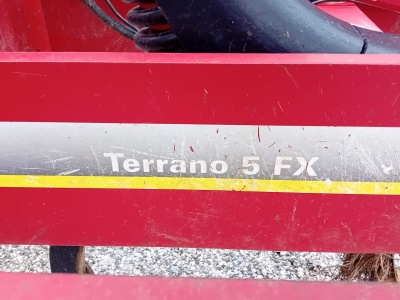 Kypřič HORSCH Terrano 5 FX