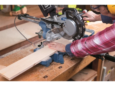 Scheppach HM 216 - pokosová pila s potahem a laserem + 2. kotouč