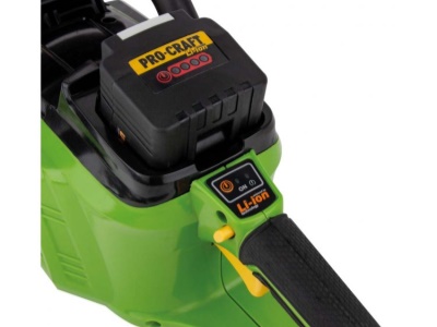 AKU řetězová pila Procraft PKA40Li