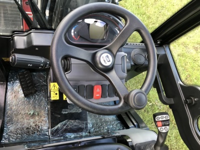 Elektrický kloubový nakladač GiANT G2200 E