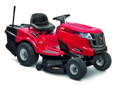 Zahradní traktor MTD SMART RN 145 se sběrem