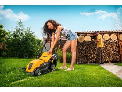 Riwall PRO REM 3817 - travní sekačka s elektrickým motorem 2 v 1