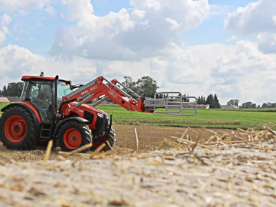 Čelní nakladače LC SNR 400 pro traktor Kubota M5111