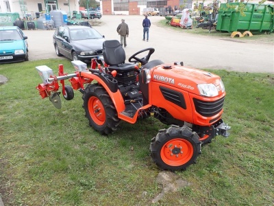 Nesený secí stroj Terradonis JDT - 4 řádky