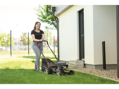 Scheppach MP 132-42 - multifunkční travní sekačka 2v1 bez pojezdu