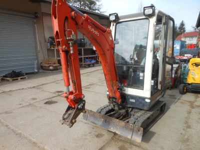 Minibagr Kubota KX41-3