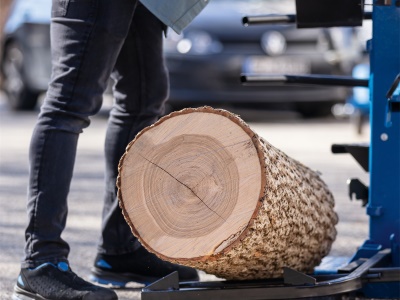 Scheppach Compact 15 T - vertikální štípač na dřevo 15t