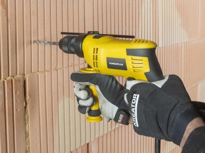 POWX0271 - Elektrická vrtačka s příklepem 850 W